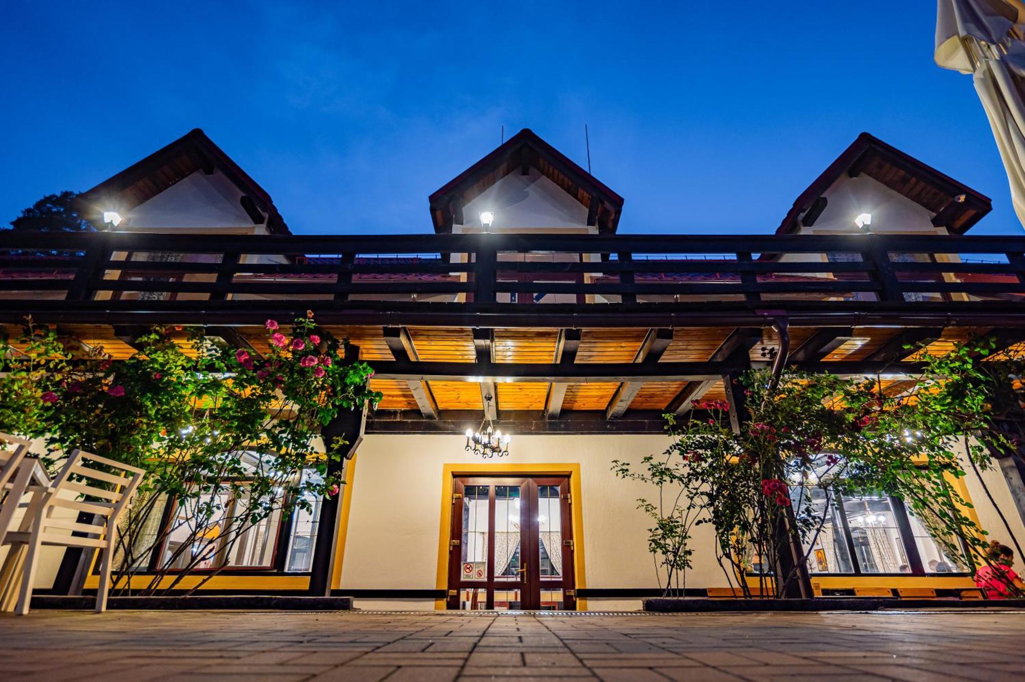 Q Chalet ซาเชเล ภายนอก รูปภาพ